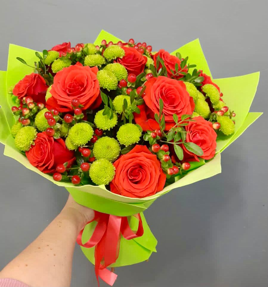 Букет цветов из: Хризантемы и Розы в Тимшино