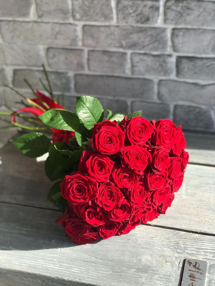 Букет Красные розы Фридом в Тимшино