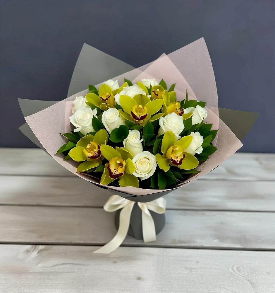 Букет цветов из: Орхидеи и Розы в Тимшино