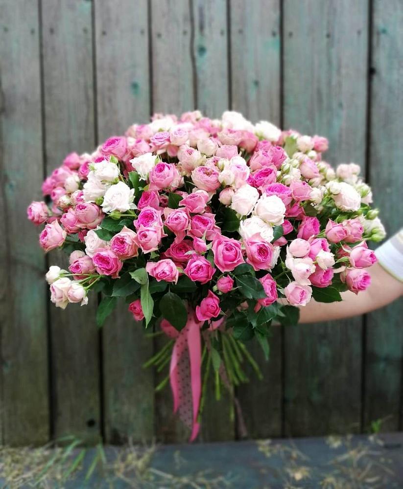 Букет Розовые кустовые розы Натали и Лав Лидия в Тимшино