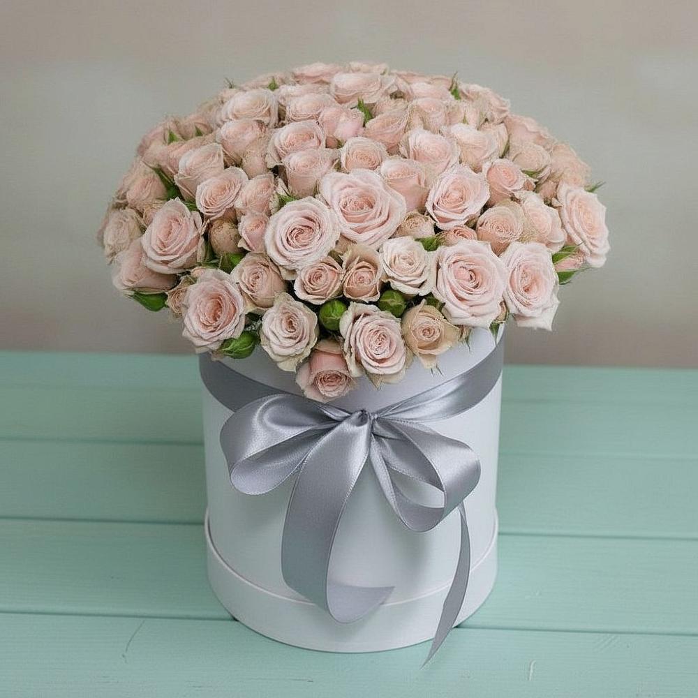 Цветочная композиция из Розы в шляпной коробке в Тимшино